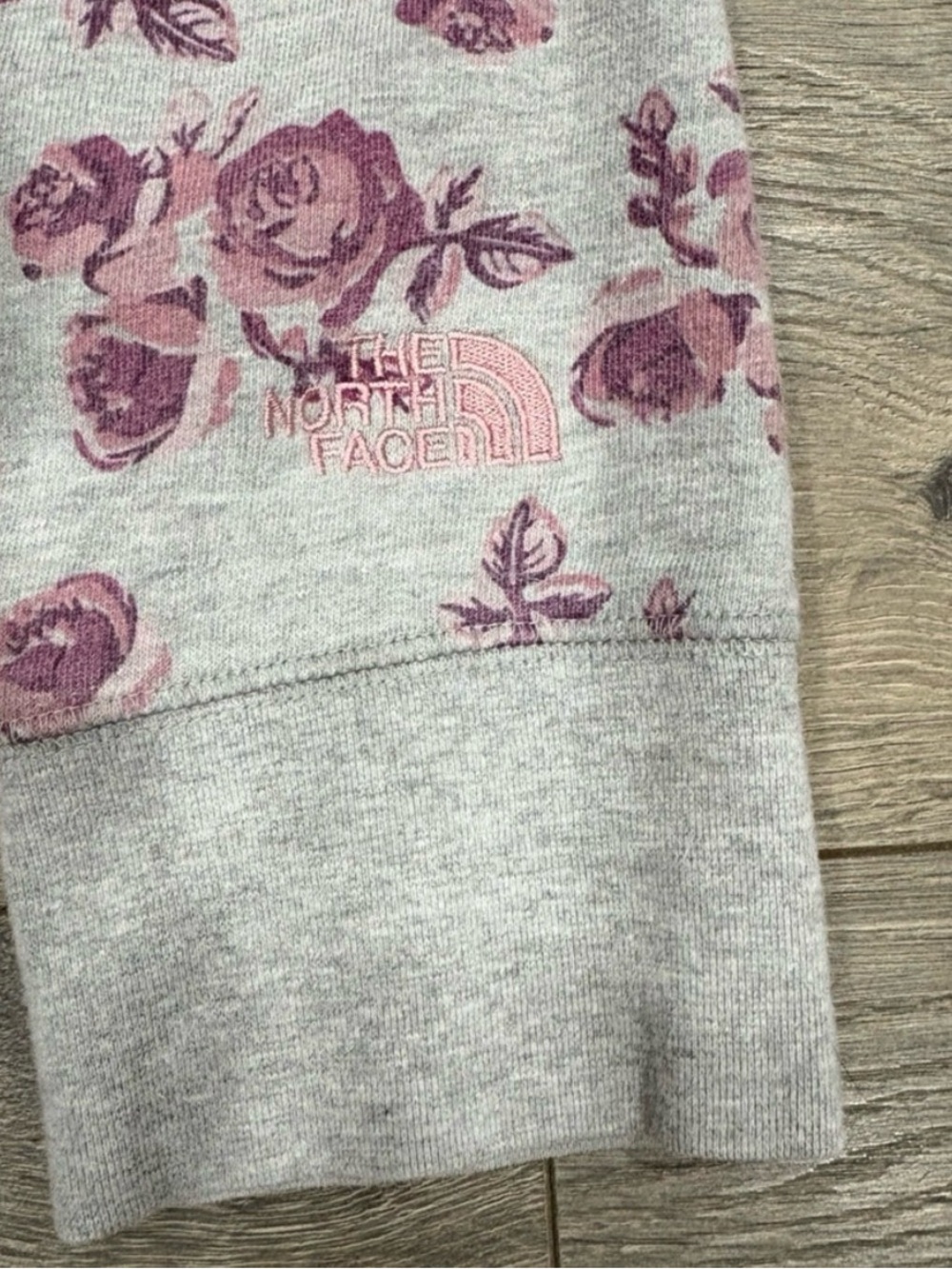 The North Face floral crewneck sweatshirt - Picture 4 of 5